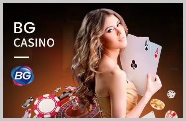 Hình ảnh máy slot game với biểu tượng may mắn và tiền thưởng lớn tại MCW678